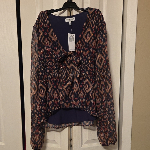 koko+mason Tops - Chic Patterned Blouse with Navy and Orange Accents
